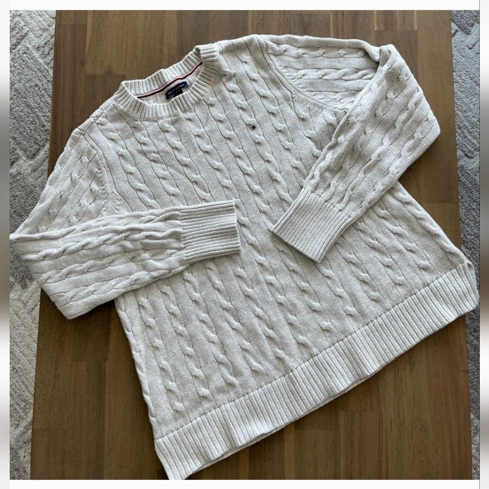 TOMMY HILFIGER| CABLE KNIT METALLIC THREAD SWEATER